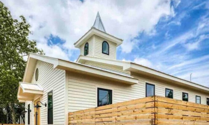 MLK Casa | Take me to church!