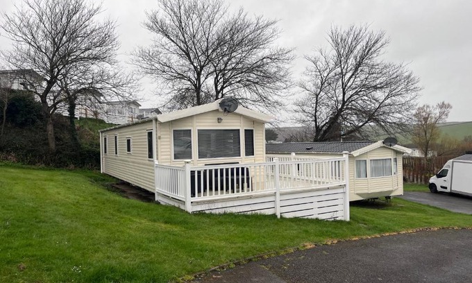 Newquay Casa | Take me to the beach at J&S caravan holidays Newquay Bay resort