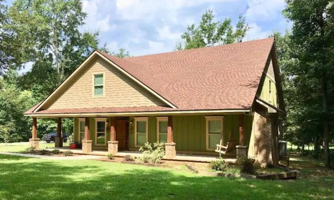 Daphne Casa | "Take the Scenic Route"
