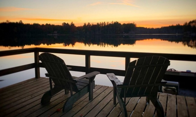 Wetmore Casa | Tall Pines Private, Rustic, Lakeside Cottage