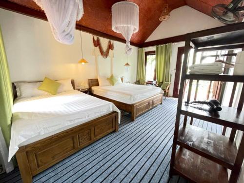 Hoa Lu Cabina | Tam Coc Camellia Garden Homestays