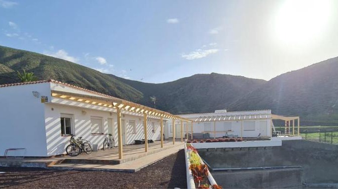Los Cristianos Casa | Tamaragua Tenerife South Beach Bungalows