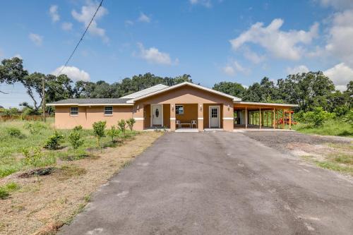 Greater Palm River Point CDC Casa | Tampa Home Short Drive to Downtown!