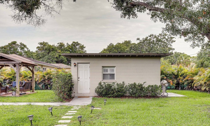 Riverside Heights Apartamento | Tampa Studio w/ Free WiFi: 4 Mi to Downtown