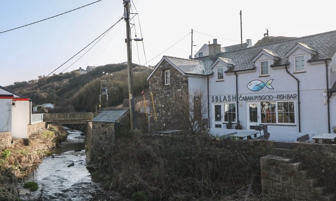 Aberdaron Apartamento | TAN BRYN 1, adecuado para mascotas, con un jardín en Aberdaron, Ref 905066