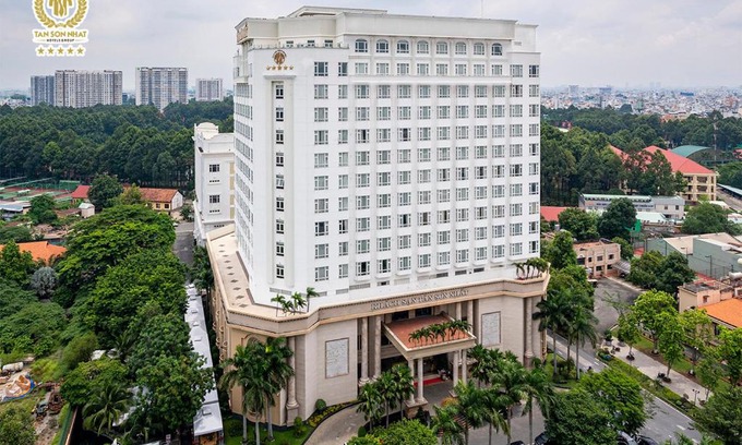 Phu Nhuan Hotel | Tan Son Nhat Saigon Hotel