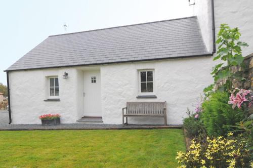 Dinas Cross Casa | Tan Y Bryn Y Bwthyn Cwm yr Eglwys