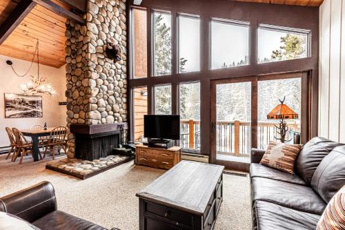 Peak 9 Apartamento | Tannenbaum by the River 302 by Great Western Lodging