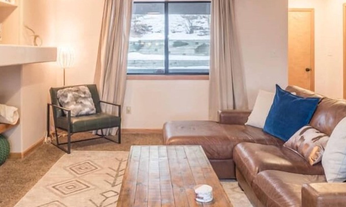 Evergreen Casa | Tanquil Mountain Escape | Fireplace | Sauna