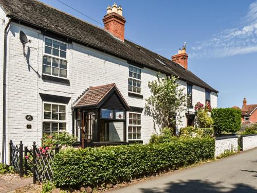 Waresley Casa | Tansey Cottage