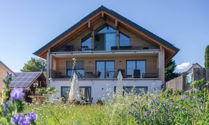 Bodolz Apartamento | TANTE IDA'S Suite con vistas únicas al lago y la montaña