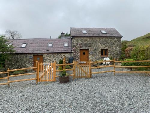 Bontnewydd Casa | Tanyresgair Cottages