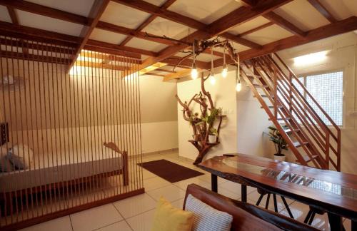 Elappara Casa | Tapovana - Hillside Retreat