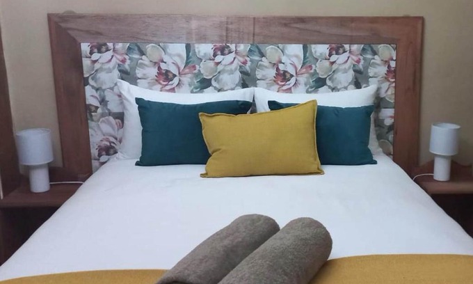 Rustenburg Casa | Tarentaalnes Guest House