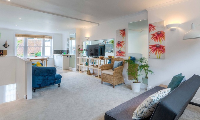 Arundel Casa | Tarrant St Cottage Arundel