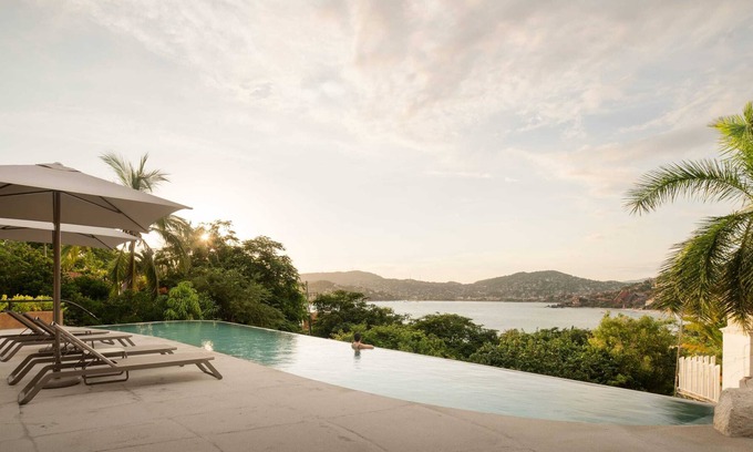 Playa Las Gatas Apartamento | Tatu 201, Luxury Villa for 4 ppl