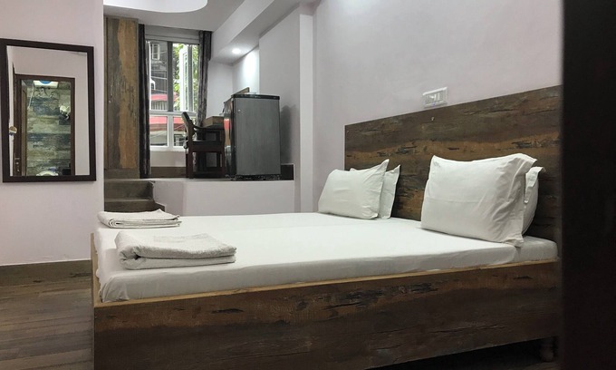 Chittaranjan Casa | Tatvamasi Homestay