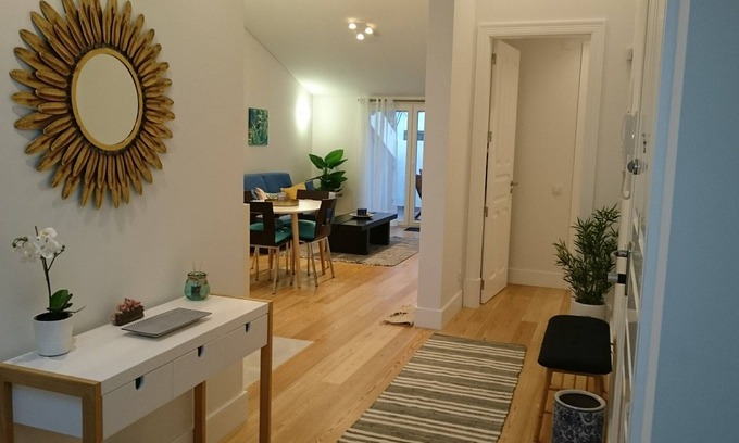Sao Sebastiao da Pedreira Apartamento | Tauro 195-Hermoso apartamento con 2 habitaciones con elevador, baño King Size y terraza
