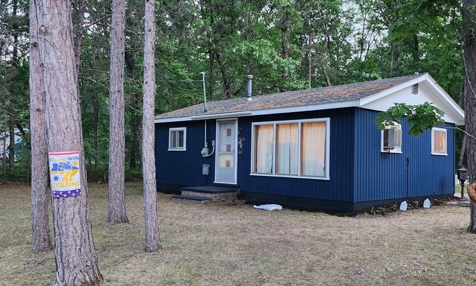 National City Cabina | Tawas, Oscoda, National City, Sand Lake Cabin