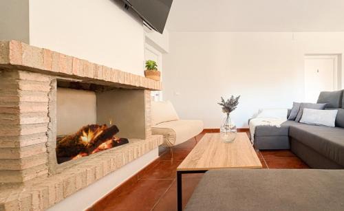 Collado Villa | TAYP OrigenHomes