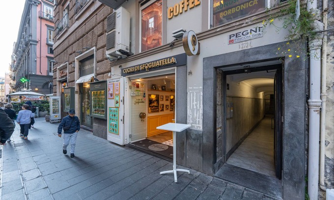 Quartieri Spagnoli Casa | Teatro Toledo 272