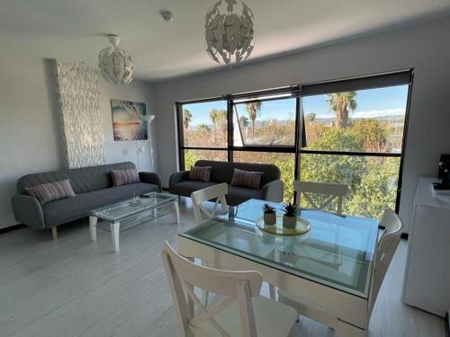 Córdoba Apartamento | TECNOCORDOBA II aparcamiento privado gratuito y piscina