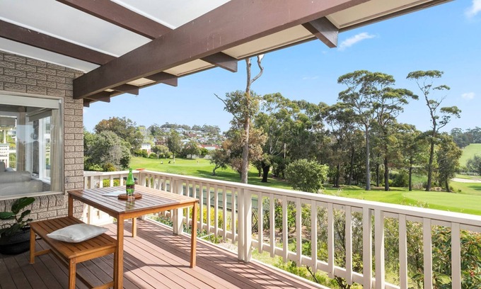Mollymook Casa | Tee to Sea - 19 Buchan St