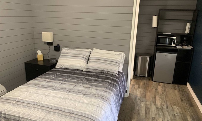 Roscommon Apartamento | TeePee Room 4 - Newly Renovated