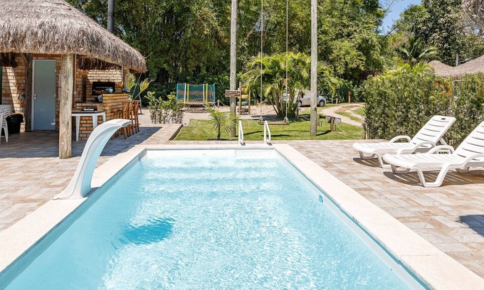 Vargem Pequena Cabina | Teiú Cabin - Heated Pool & Gourmet Area