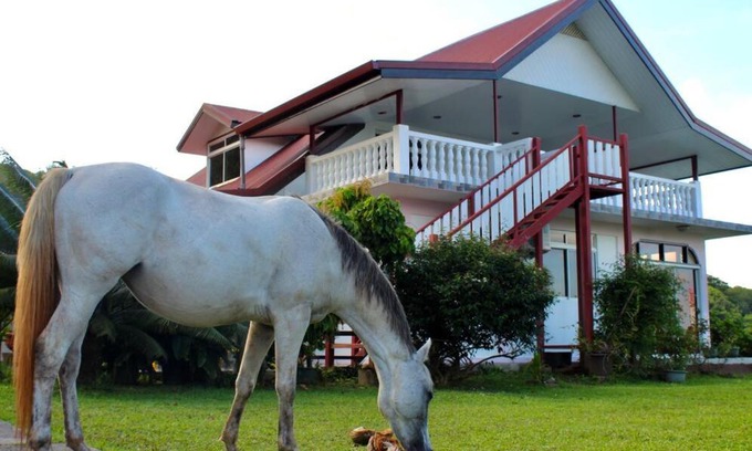 Uturoa Casa | Tekauhivai Lodge