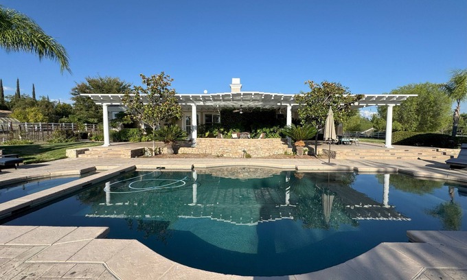 Temecula Villa | Temecula Wine Country Villa / Save Up to 30% Long Stay