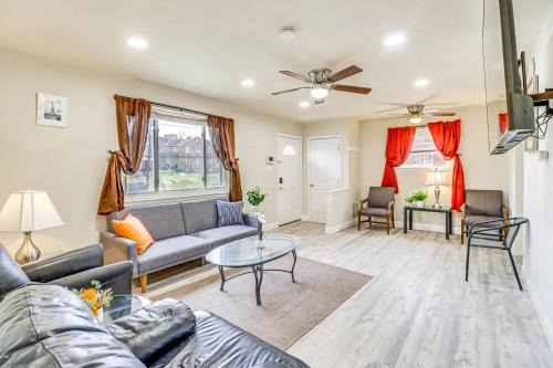 Temple Hills Casa | Temple Hills Home with Private Backyard Less Than 9 Mi to DC