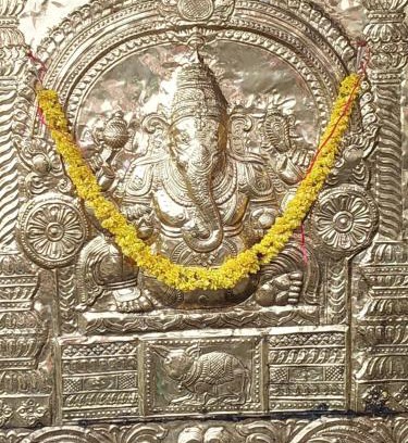 Kanchipuram Casa | Temple View Guest House Non AC and No Car Parking Near Kamatchi Amman Temple