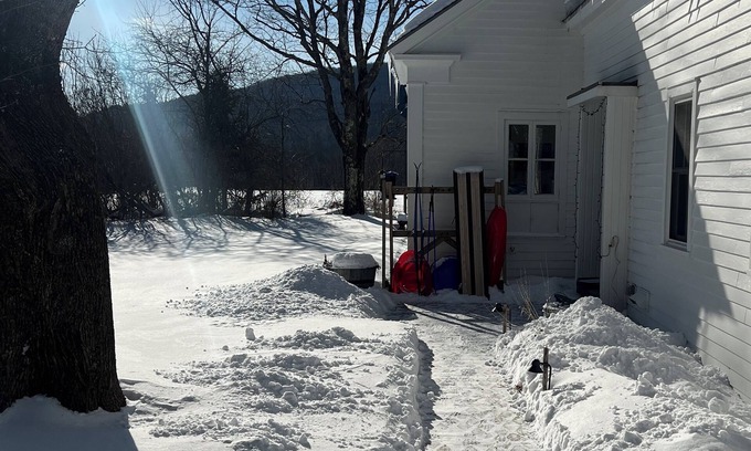 Underhill Center Casa | Ten Springs Farm - Vermont farm house near skiing, hiking, biking.