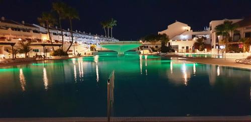 Arona Apartamento | Tenerife with impressive pool 136