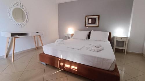Kalamata Apartamento | Tenios Urban nest retreat