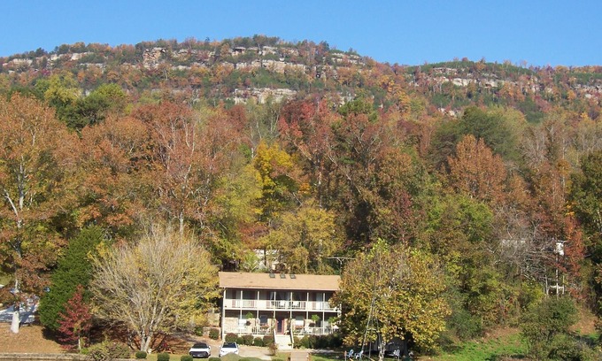 Whiteside Cabina | Tennessee River Bed and Breakfast Retiro! Frente al lago! ¡Sin cargos!