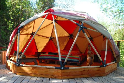 Saint-Laurent-le-Minier Otro | Tente tipi nature, calme, cascade et baignade à 10 minutes à pieds
