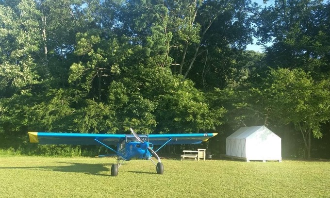 Pence Springs Alquiler De RV | Tentrr Signature Site - Stearman