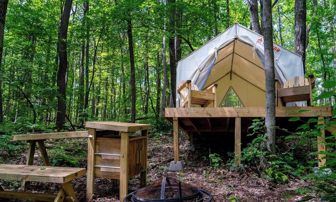 Gans Alquiler De RV | Tentrr State Park Site - WV Coopers Rock State Park - Site B - Single Camp
