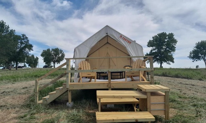 Loup City Otro | Tentrr State Park Site - Nebraska Sherman SRA - Redwood Lakeview A - Single Camp