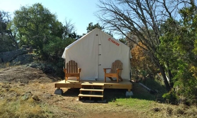 Burnet Alquiler De RV | Tentrr State Park Site - Texas Inks Lake State Park - Site B - Single Camp