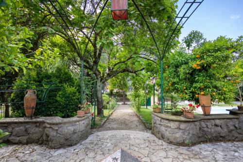 Velletri Cama Y Desayuno | Tenuta dell'Inviolata Guest House