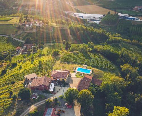 San Giorgio Scarampi Casa | Tenuta MonteOliveto - Cottage Relax - Agriturismo nelle Langhe