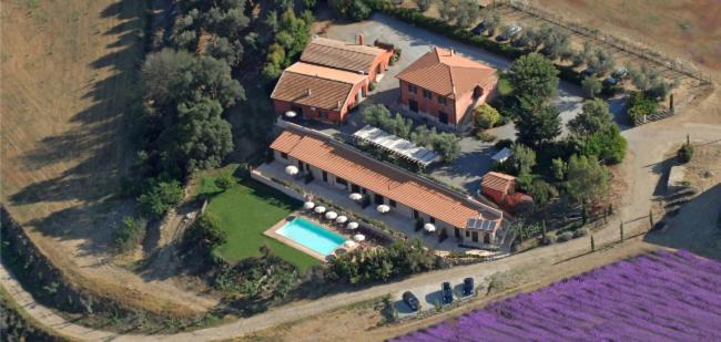 Montalto di Castro Casa | Tenuta Saracone