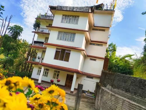 Geyzing Casa | Tenzing Hillary Pinasha Homestay