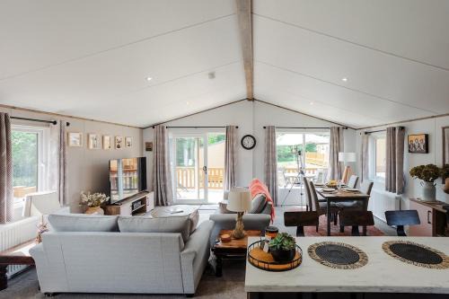 Ryde Casa | Tequila Sunrise - Ryde