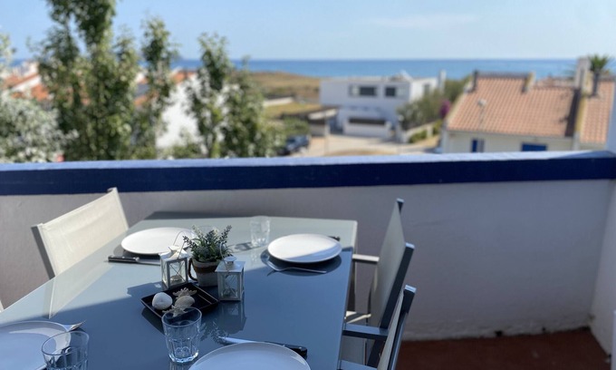 Mas Pinell Apartamento | TER 31C - Renovado, vistas al mar, aire y con piscina