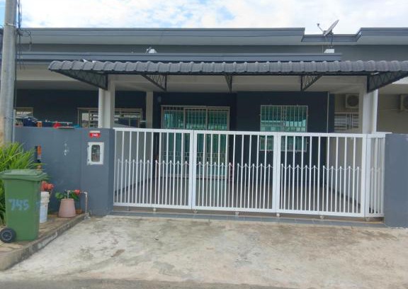 Tawau Casa | Teratak Amani Hometay