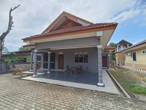 Gua Casa | Teratak Tuan Homestay